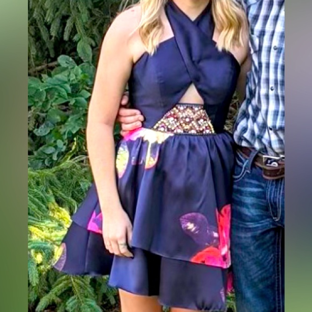 Rachel Allen formal dress size 4